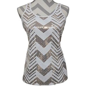 ALMOST FAMOUS Sequin Racerback Tank Top White and Gold Chevron Pattern Sz Small